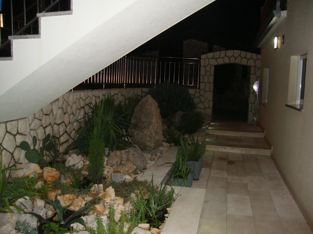 Apartments Ilona Novi Vinodolski Dış mekan fotoğraf