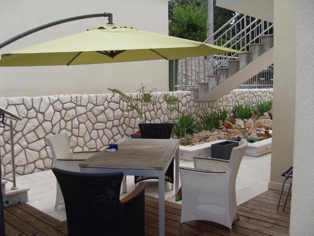 Apartments Ilona Novi Vinodolski Dış mekan fotoğraf